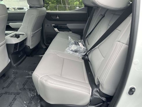 New 2026 Toyota Tundra Limited AWD/4WD image 21