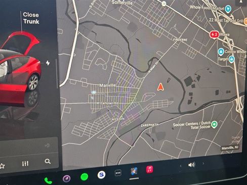 Used 2023 Tesla Model Y Long Range AWD/4WD image 5