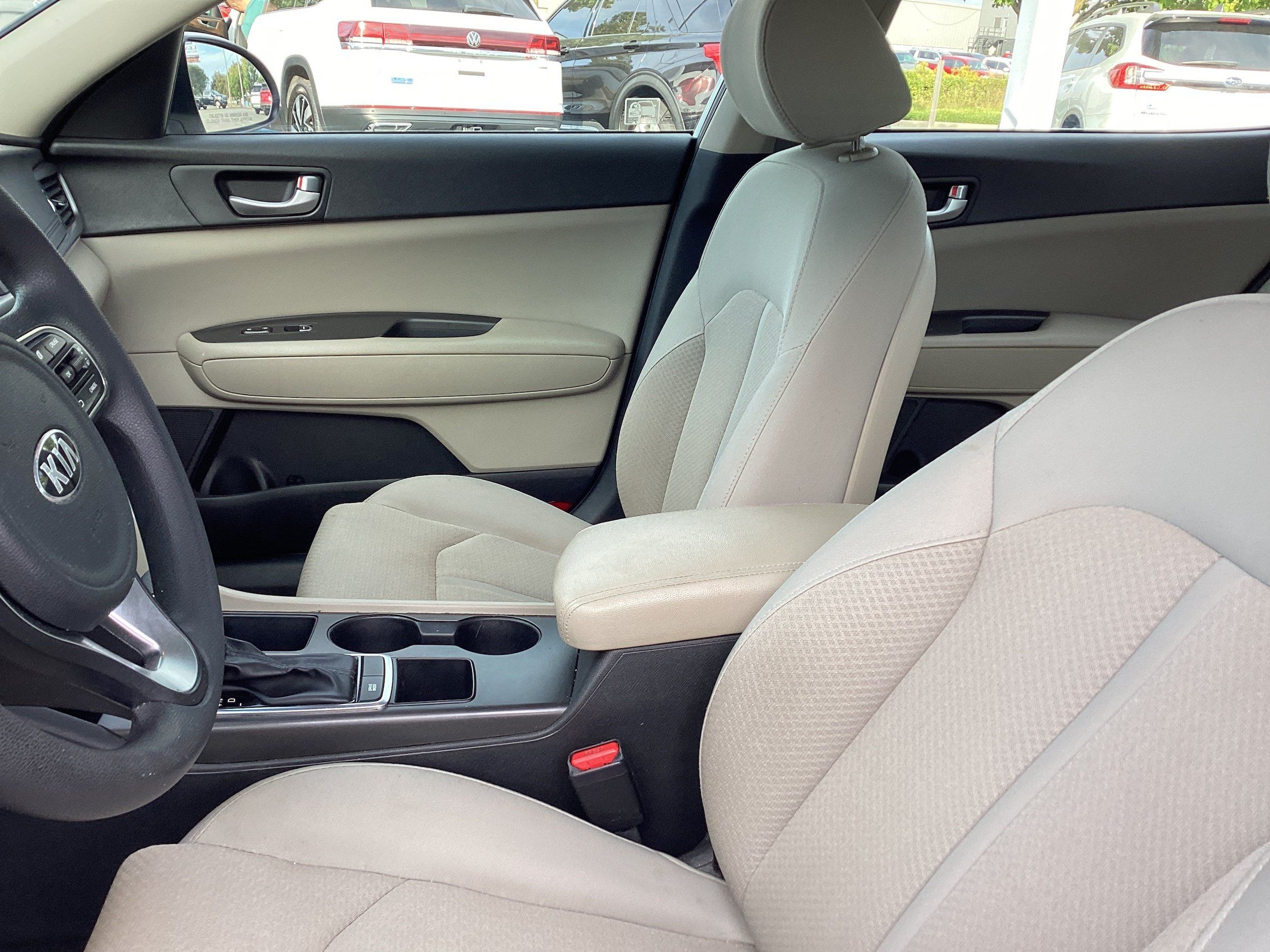 Used 2017 Kia Optima LX FWD image 12