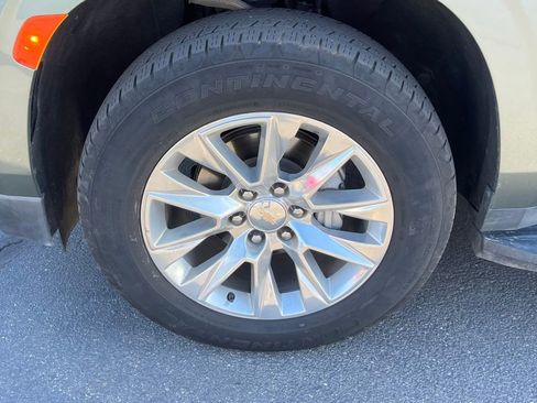 Certified 2023 Chevrolet Suburban Premier image 16