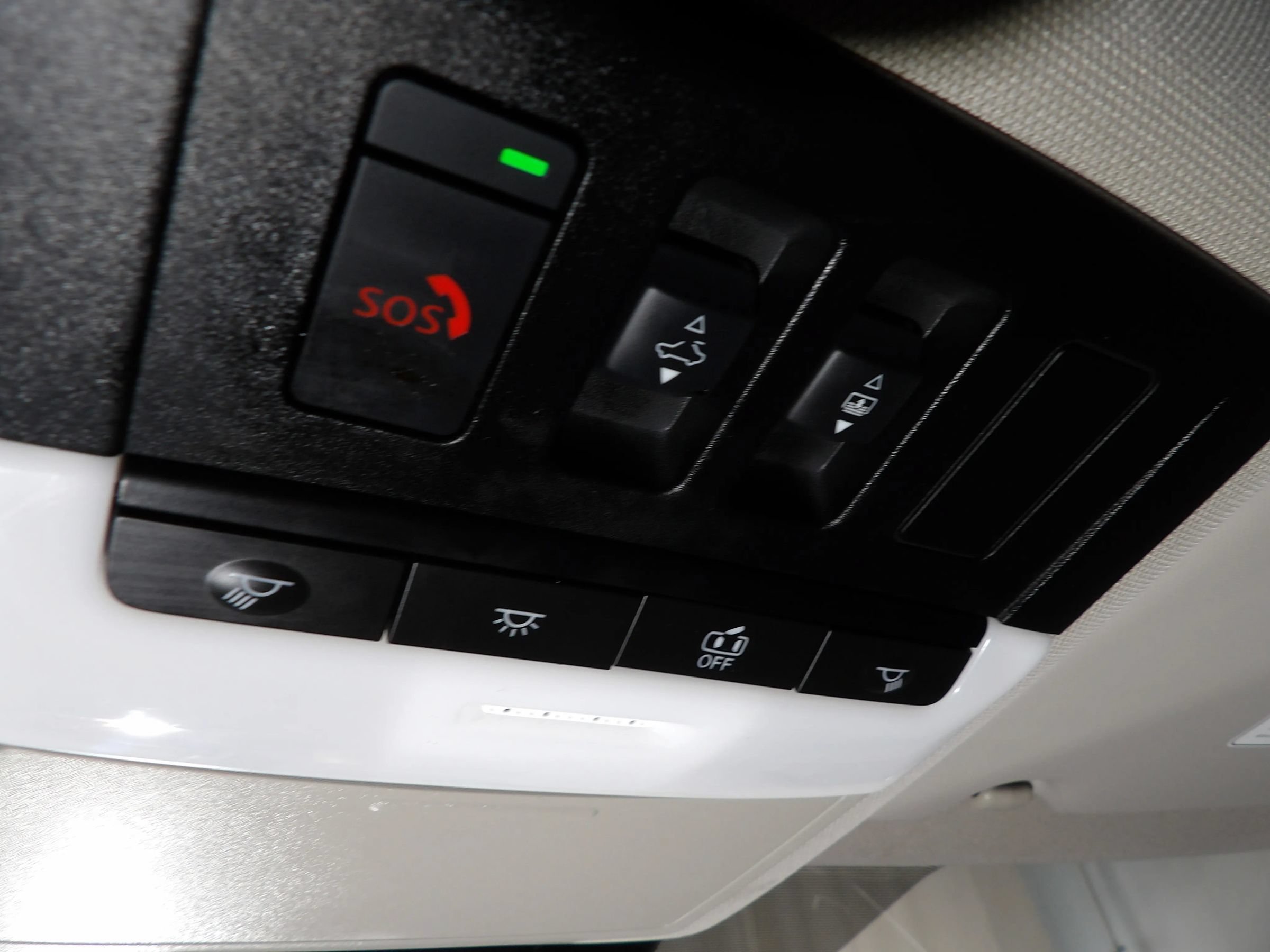 Used 2023 Nissan Rogue SL FWD image 21