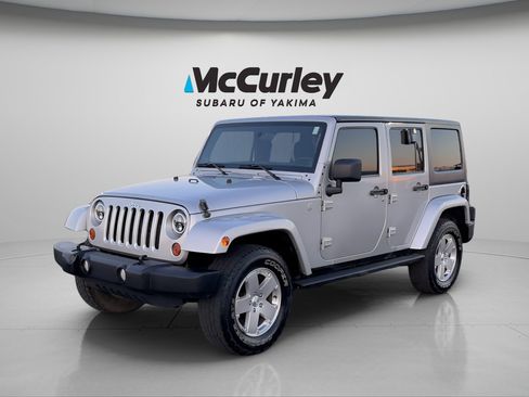 Used 2011 Jeep Wrangler Unlimited Sahara w/ Mopar Chrome Edition Group image 1