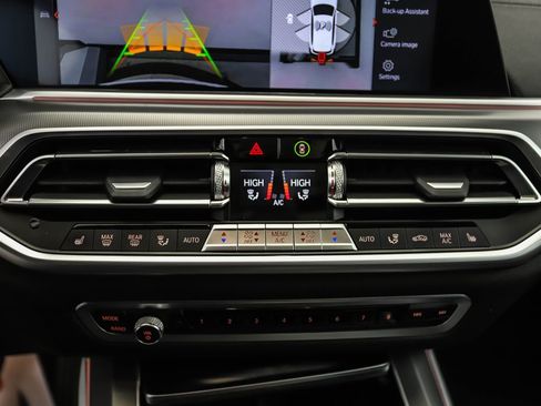 Certified 2022 BMW X5 xDrive40i w/ Parking Assistance Package image 19