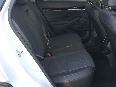 Used 2024 Kia Seltos S image 27