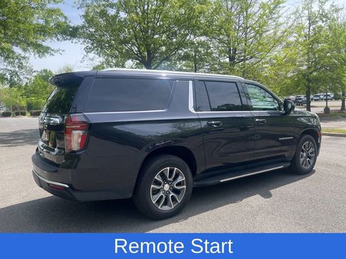 Used 2023 Chevrolet Suburban LS w/ Driver Alert Package image 6