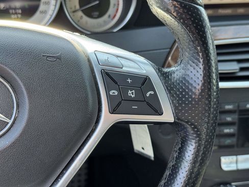 Used 2013 Mercedes-Benz C 300 4MATIC Sedan image 19