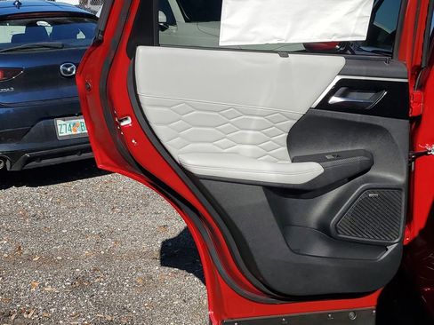 New 2026 Mitsubishi Outlander SEL image 11