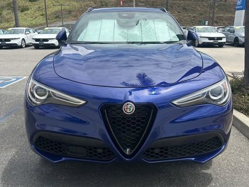 Used 2022 Alfa Romeo Stelvio Sprint RWD image 3