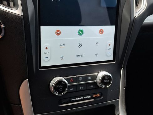 Certified 2024 Ford Edge SE AWD/4WD image 15