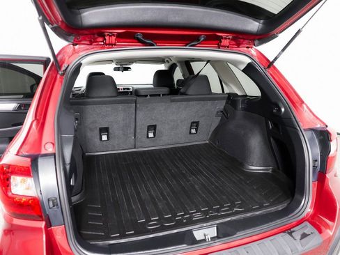 Used 2018 Subaru Outback 2.5i image 14