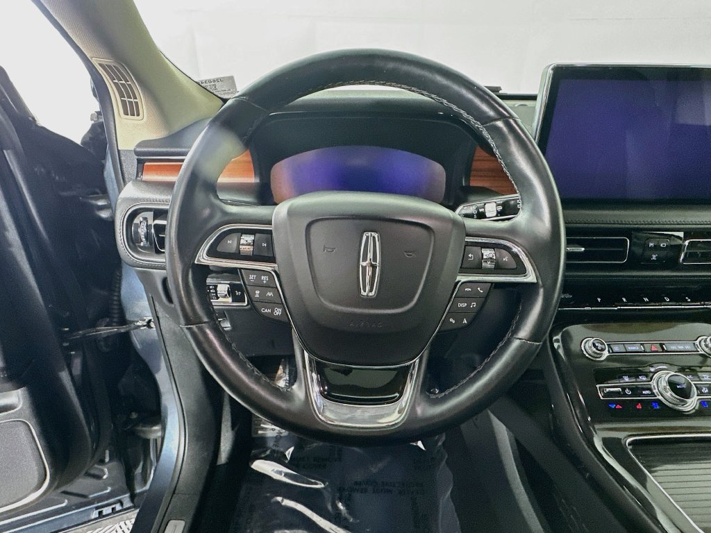 Used 2023 Lincoln Nautilus Reserve w/ Equipment Group 201A AWD/4WD image 17