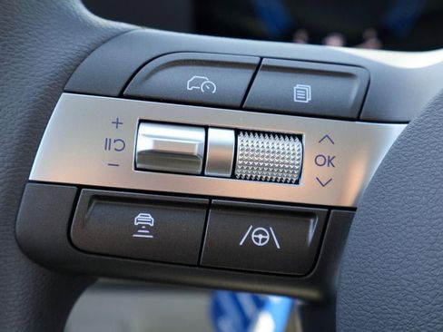 New 2026 Hyundai Kona SE image 12