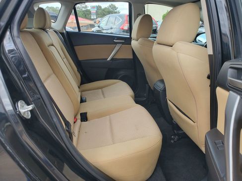 Used 2012 MAZDA MAZDA3 s Touring FWD image 26