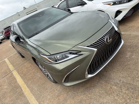 Used 2021 Lexus ES 350 w/ Premium Package FWD image 6