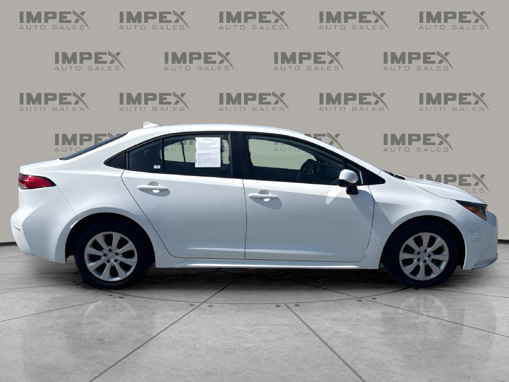 Used 2025 Toyota Corolla LE w/ Convenience Package FWD image 6