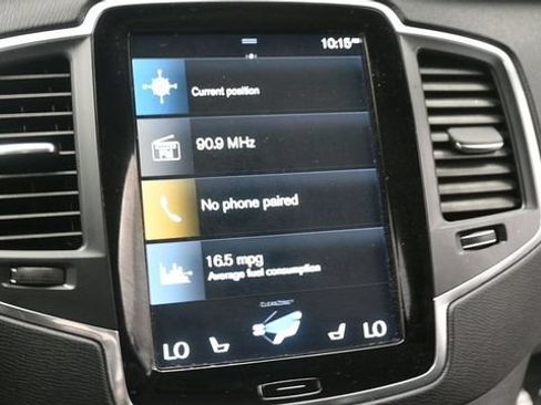 Used 2022 Volvo XC90 T5 Momentum AWD/4WD image 18