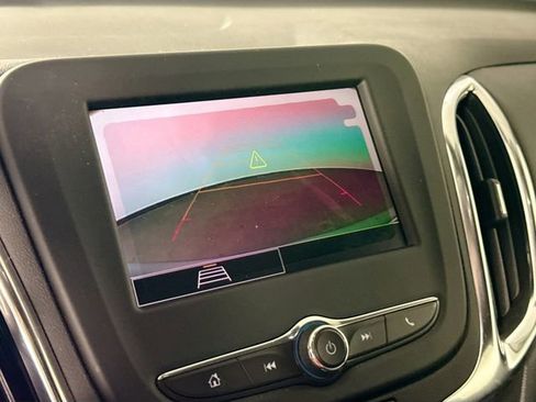 Used 2024 Chevrolet Equinox LT FWD image 46