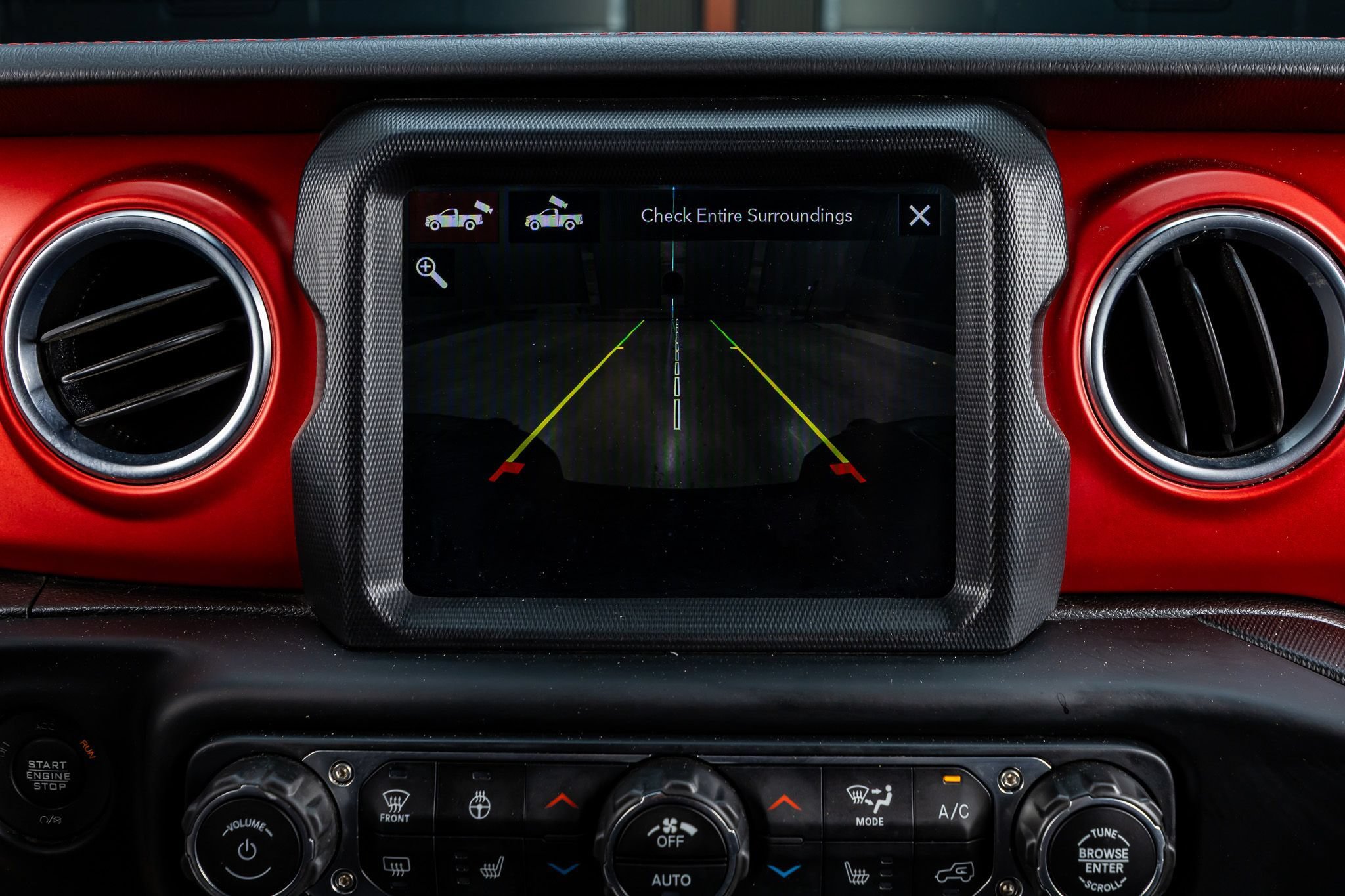 Used 2020 Jeep Gladiator Rubicon AWD/4WD image 25