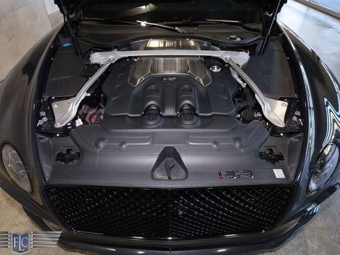 Used 2022 Bentley Continental GT V8 image 42