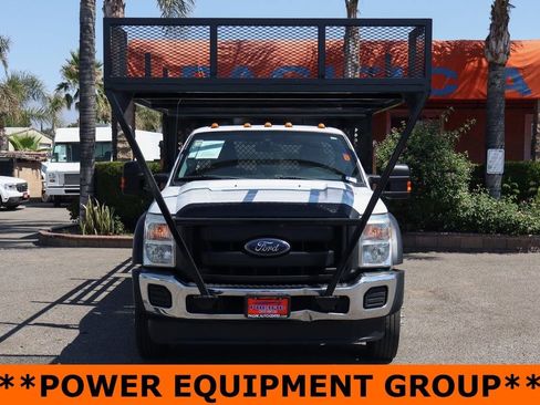 Used 2015 Ford F550 2WD Regular Cab Super Duty image 3