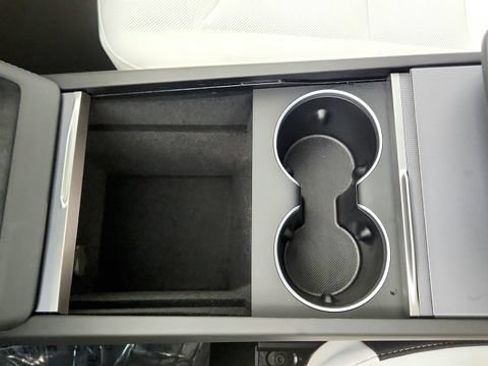 Used 2025 Tesla Model 3 Long Range RWD image 66