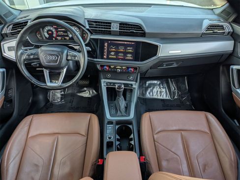 Used 2022 Audi Q3 2.0T Premium w/ Convenience Package image 7