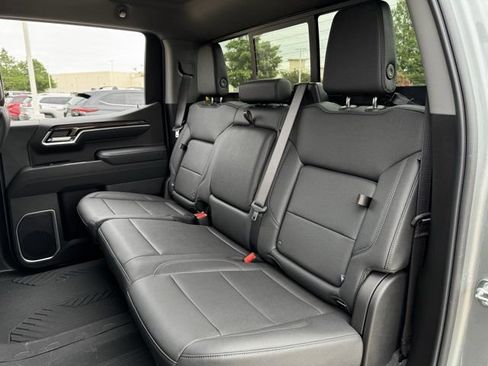 Used 2026 Chevrolet Silverado 1500 RST AWD/4WD image 28
