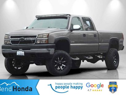Used 2006 Chevrolet Silverado 3500 4x4 Crew Cab w/ Skid Plate Package