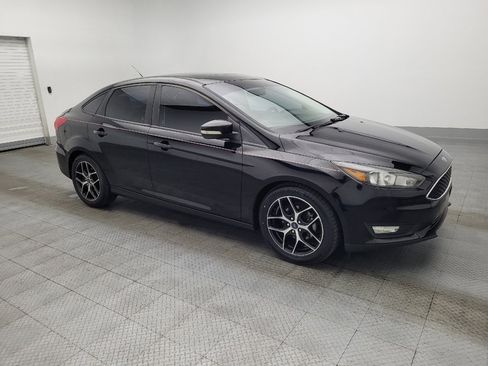 Used 2018 Ford Focus SEL image 11