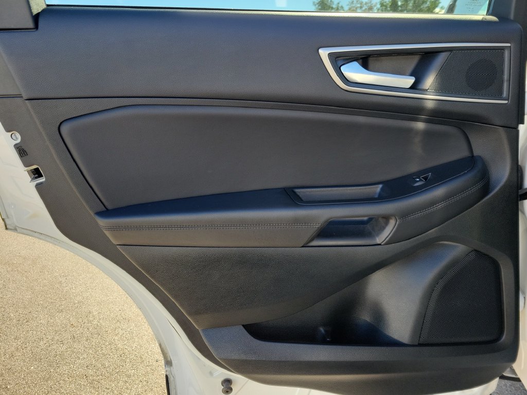 Used 2024 Ford Edge SEL w/ Convenience Package AWD/4WD image 11