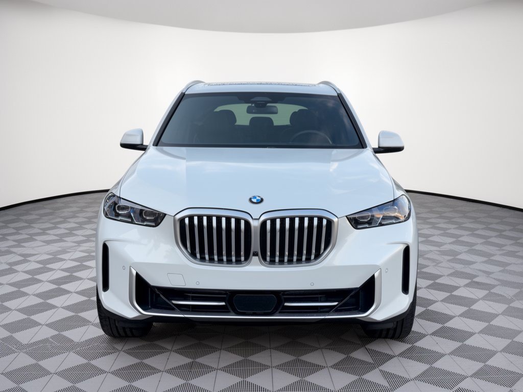 Certified 2025 BMW X5 sDrive40i w/ Premium Package RWD image 6
