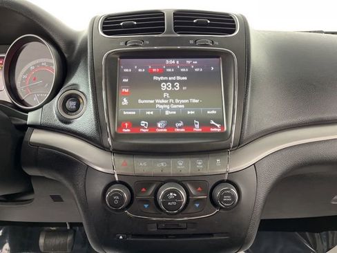 Used 2016 Dodge Journey Crossroad image 25