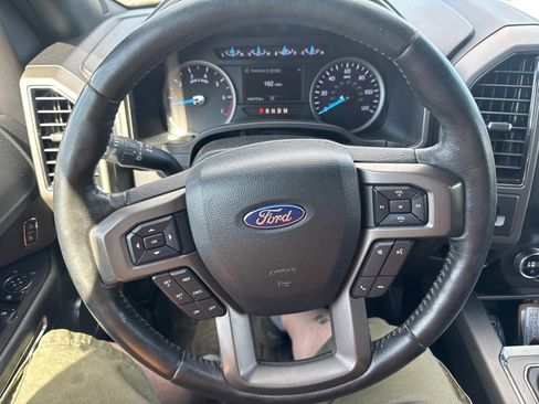 Used 2019 Ford Expedition Max XLT AWD/4WD image 19