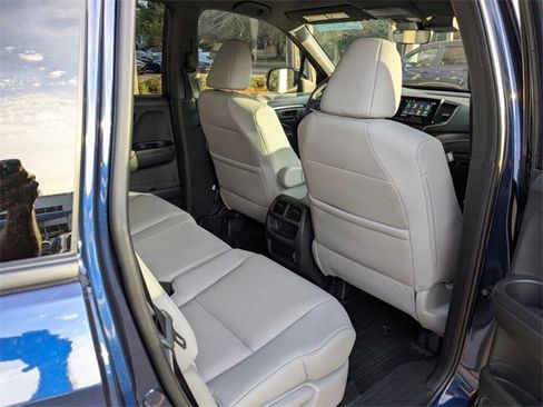 Certified 2022 Honda Passport EX-L image 40