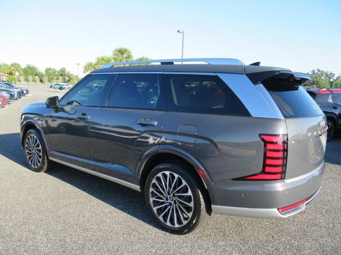 Used 2026 Hyundai Palisade Calligraphy AWD/4WD image 4