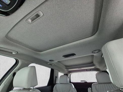 Used 2023 Hyundai Palisade Limited FWD image 16