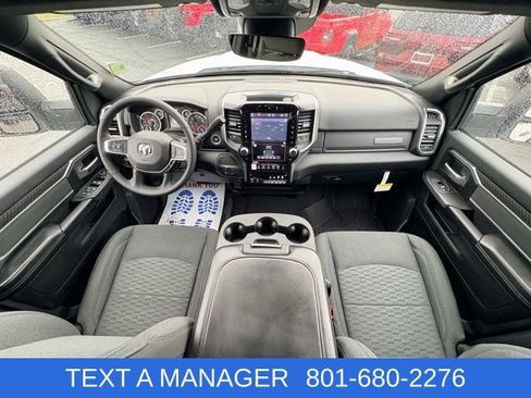 New 2026 RAM 2500 Big Horn AWD/4WD image 13