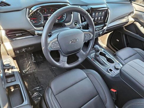 Used 2021 Chevrolet Traverse RS image 10