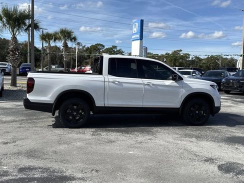 New 2026 Honda Ridgeline Black Edition image 6