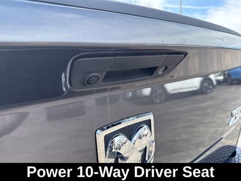 Used 2017 RAM 1500 Big Horn AWD/4WD image 16