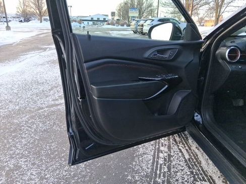 Used 2024 Chevrolet Trax RS w/ Driver Confidence Package image 9