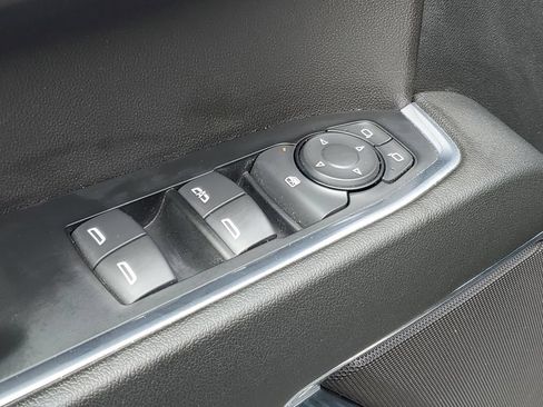 Certified 2024 Chevrolet Silverado 1500 LT AWD/4WD image 23
