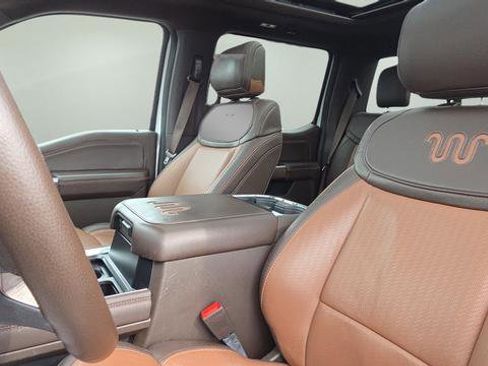 Used 2025 Ford F250 King Ranch w/ FX4 Off-Road Package image 31