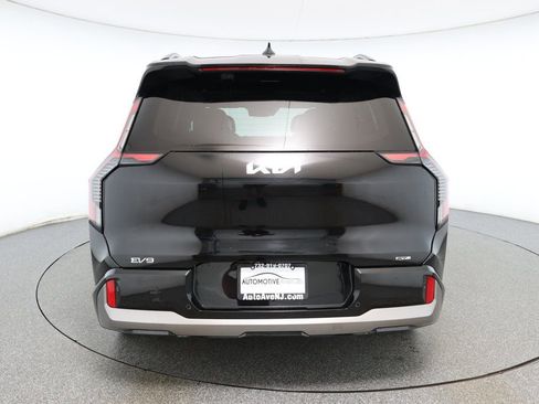 Used 2025 Kia EV9 GT-Line image 5