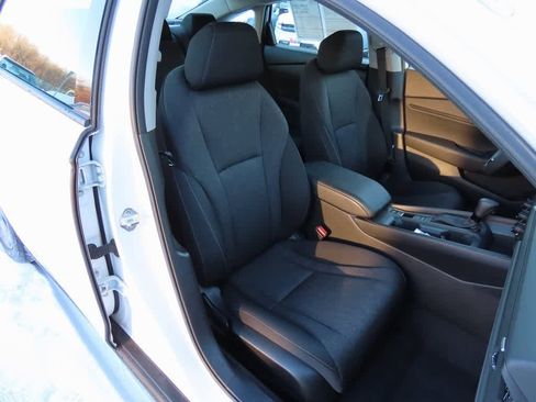 Certified 2023 Honda Accord EX image 14