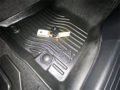 Used 2023 MAZDA CX-50 2.5 S w/ Cargo Package image 30