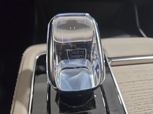 Used 2026 Volvo XC90 B6 Core w/ Protection Package AWD/4WD image 13
