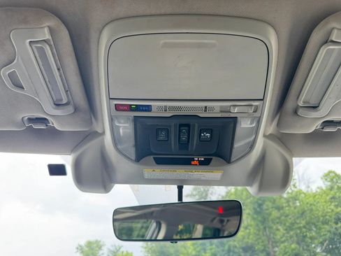 Used 2020 Subaru Forester Premium AWD/4WD image 24