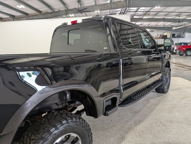 Used 2023 Ford F250 Lariat w/ Lariat Ultimate Package AWD/4WD image 3