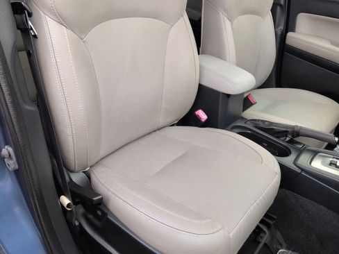 Used 2017 Subaru Forester 2.5i Limited image 24